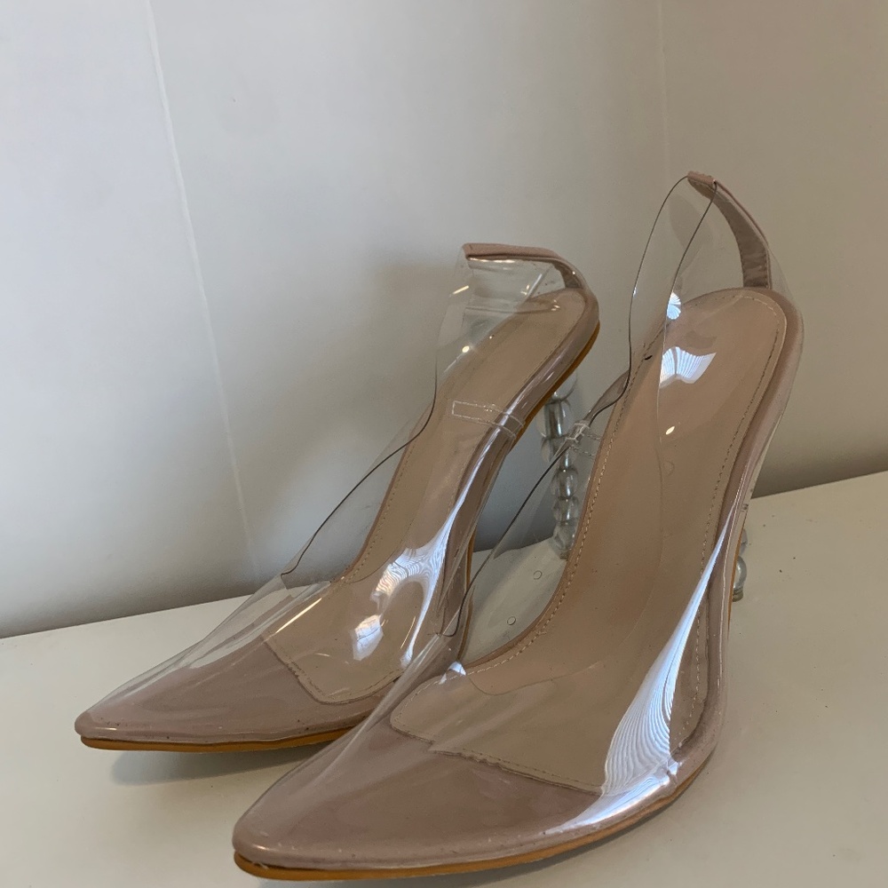 Clear Nude Hees